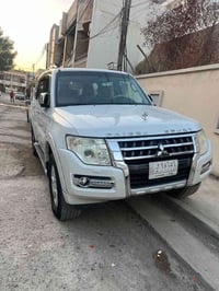 للبيع باجيرو  2015 فول مواصفات حبتور ✅  سعرها ادخل ع رابط https://t.me...