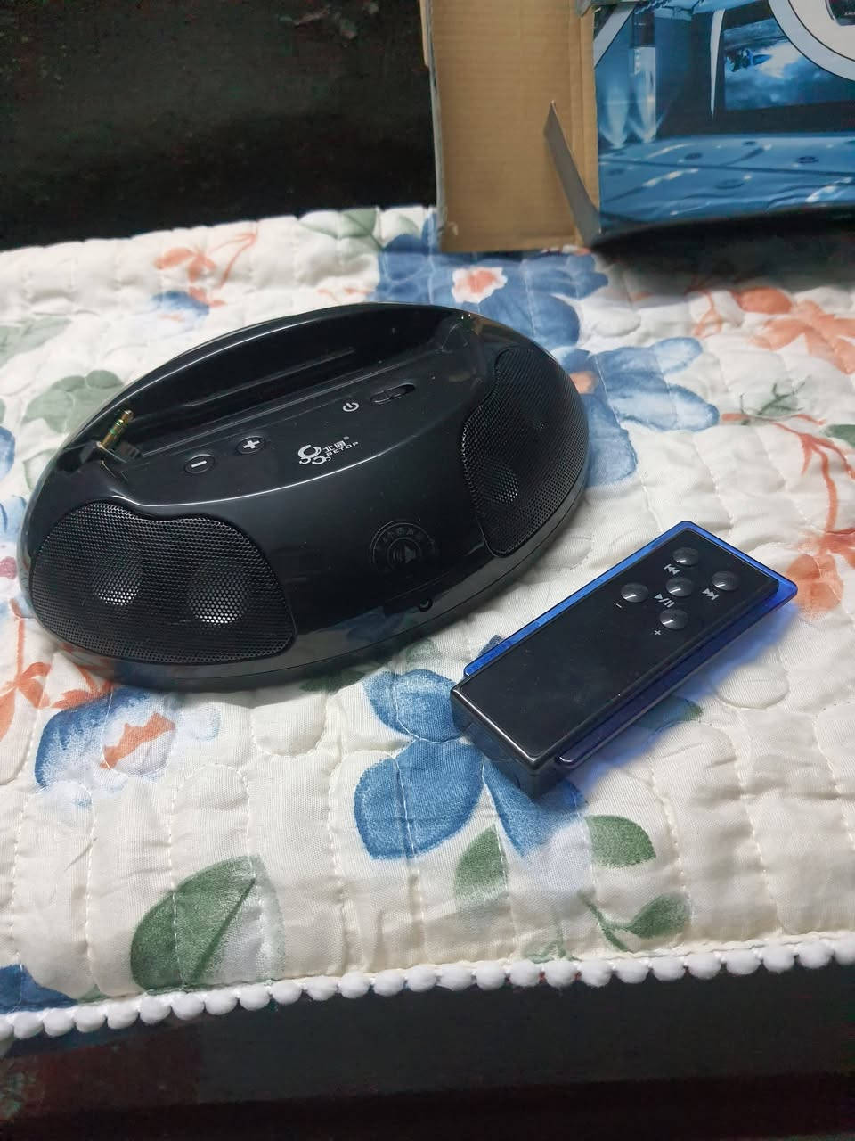 جهاز psp fat محولة لاصلية وقاعدة شحن وسماعة ويموت جهاز نضيف مامستخدم شغال يحتاج تهكير وألعاب مابي سعرة 80 مكاني جميلة شارع خير الله ***********
