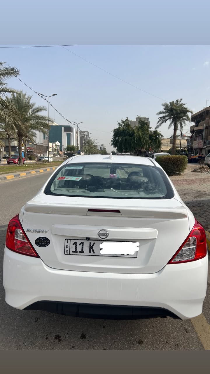 السلام عليكم
نيسان صني 2024 هندي ام الضمان شركة السور 
فول مواصفات 

ماشي 5900 
كفالة عامة من الضربة والصبغ والبارد والشخوط 

السيارة صارف عليه كشنات + ارضية جلد + صندوق جلد 
بالاضافة الى سستم سماعات عالي واضح 

ربع دينار ما تذب عليها 

-سويجات ٢ 
-كتلوكات الشركة على حطتهن 
-السبير ما نازل والعدة بعدها بلجيس
  والتايرات مال شركة على حطتهن جدد -السيارة بيها كبات مال ويل ما شاديهن بعدهن

-رقم بغداد جديد بأسمي سنوية وهزة جديدة 

-السعر 139 وبيه مجال بسيط 
-المكان بغداد المنصور 
***********
