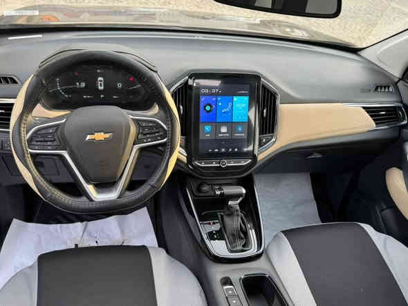 شوفرليت كابتيفيا 2024 زيرو   خليجي ضمان شركه المنصور مرقم بغداد 
مواصفات برمير فول 
محرك ١٥٠٠ 
بصمه و تشغيل عن بعد 
بانوراما 
لايت ليد 
كامره 360 بالمري و امامي و خلفي 
ويل كروم 
سبعه راكب تبريد مركزي 
شاشه كبيره 
هاند بريك بصمه و اتو هولد 

السعر  رقم 1 رد تلقائي

الاتصال ***********
***********
