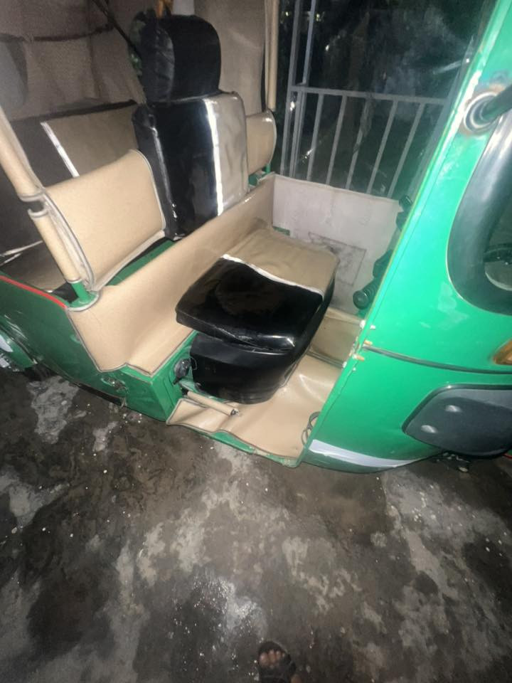 تكتك موديل ٢١
رقم نكليزي تحويل ثاني يوم نضافه خير من الله 
مكفوله عدا بعد واحد بارد صغير 
العنوان ديالى بعقوبه 
***********
