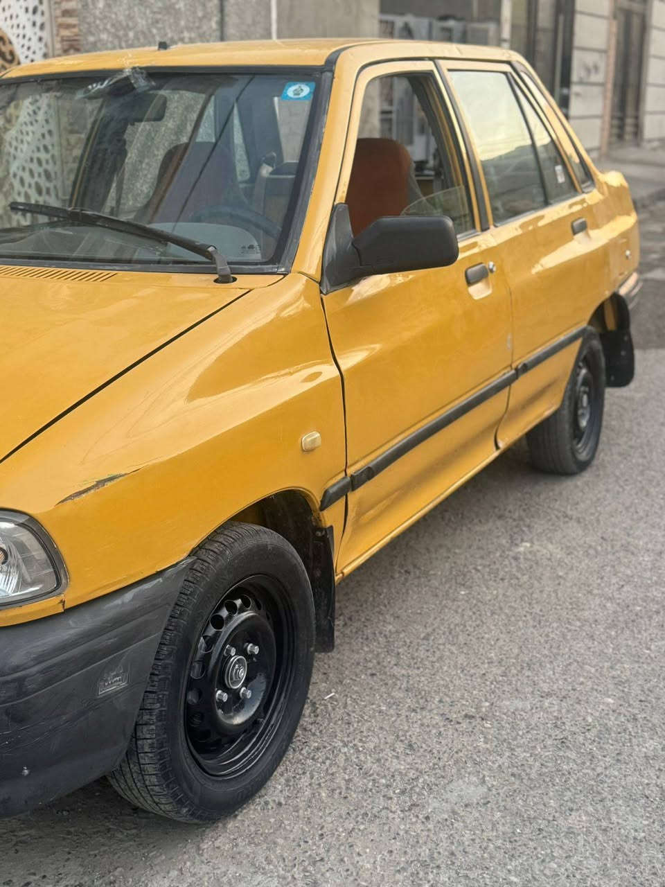 سلام عليكم 12بيهه جاملغ الخلفي مصفره هيئه وغرمات ارقام انكليزي تحويل ثاني مكينه وكير مكفولات شواصي مكفولات بكاني بغداد الكماليه سعر 27وبيهه مجال ***********
