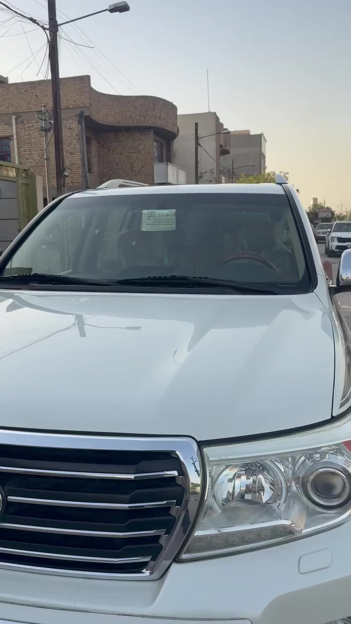 لاندكروز مديل 14 جديد جدا رقم بغداد ***********
