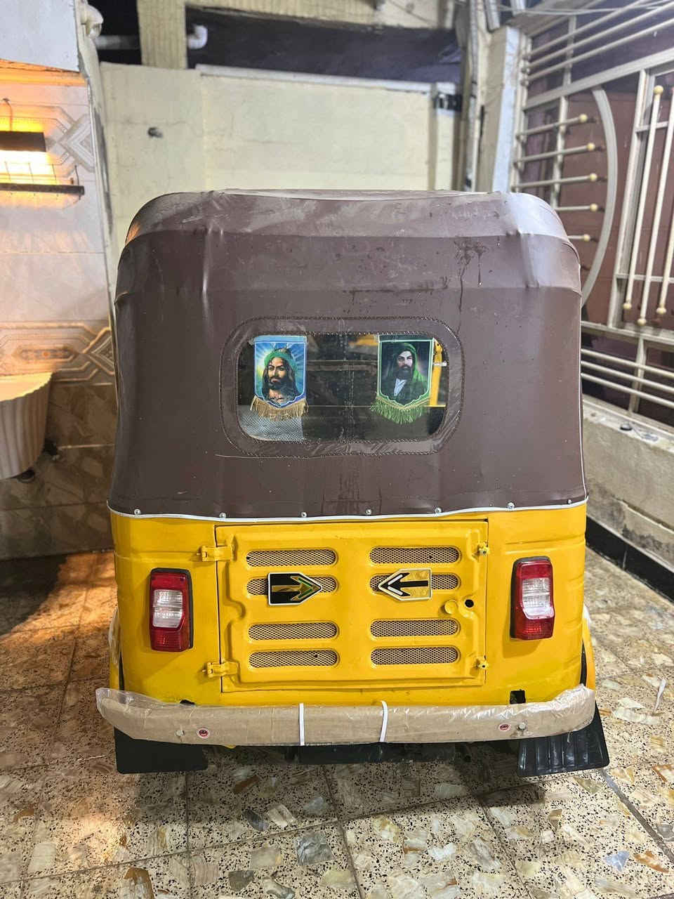 سلام عليكم تكتك2019 تعمير جديد صبغ جديد
بوش وبستم جديد كلجات جديد ضفيرة جديد متصرف عليهة شي اوراق المصطفى 7اوراق الاصلية بلتعمير جرخ الشاصي بس مبين منة ارقام وحرف السعر3750 وبيهة مجال مكاني الامين رقمي *********** واتساب واتساب🙏
