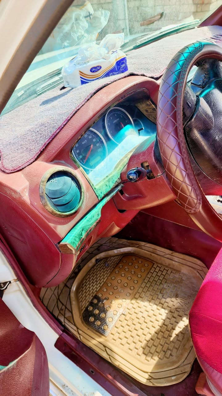 بيكم فتون ٢٠١٣ للبيع سيارة جاهزه من كلشي تبريد تدفئ مكينه حداديه كهربائيات كله شغاله سنتر لوك ما تخشر عليه اي شي رقم انكليزي وبسمي بس شرط تحويل السعر ٥٦ ورقه للاستفسار ***********
