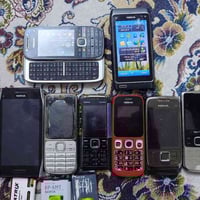 للبيع إجهزة نوكيا آنتيكات N8/E75 سلايد/X7 شغالات و نظيفات القطعة 55 آل...