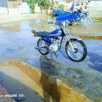 دراجة للبيع • مكينة جديدة • شاصي موديل 12