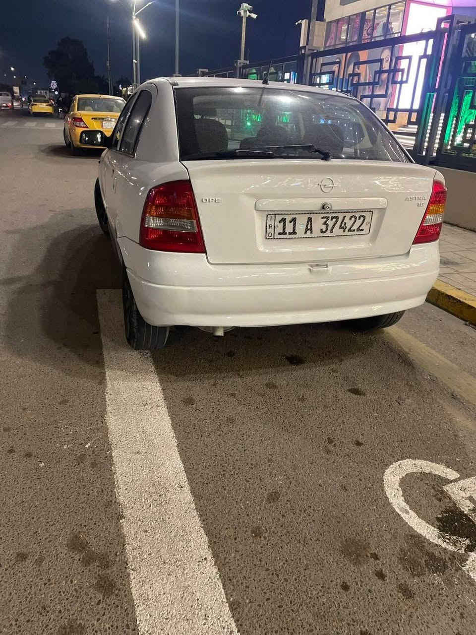 اوبل استره مديل 2002رقم بغداد بسمي كير محرك تبريد خير من الله سياره جاهز علا آخر حبه مكاني حي اور *********** سعر55وبيها مجال
