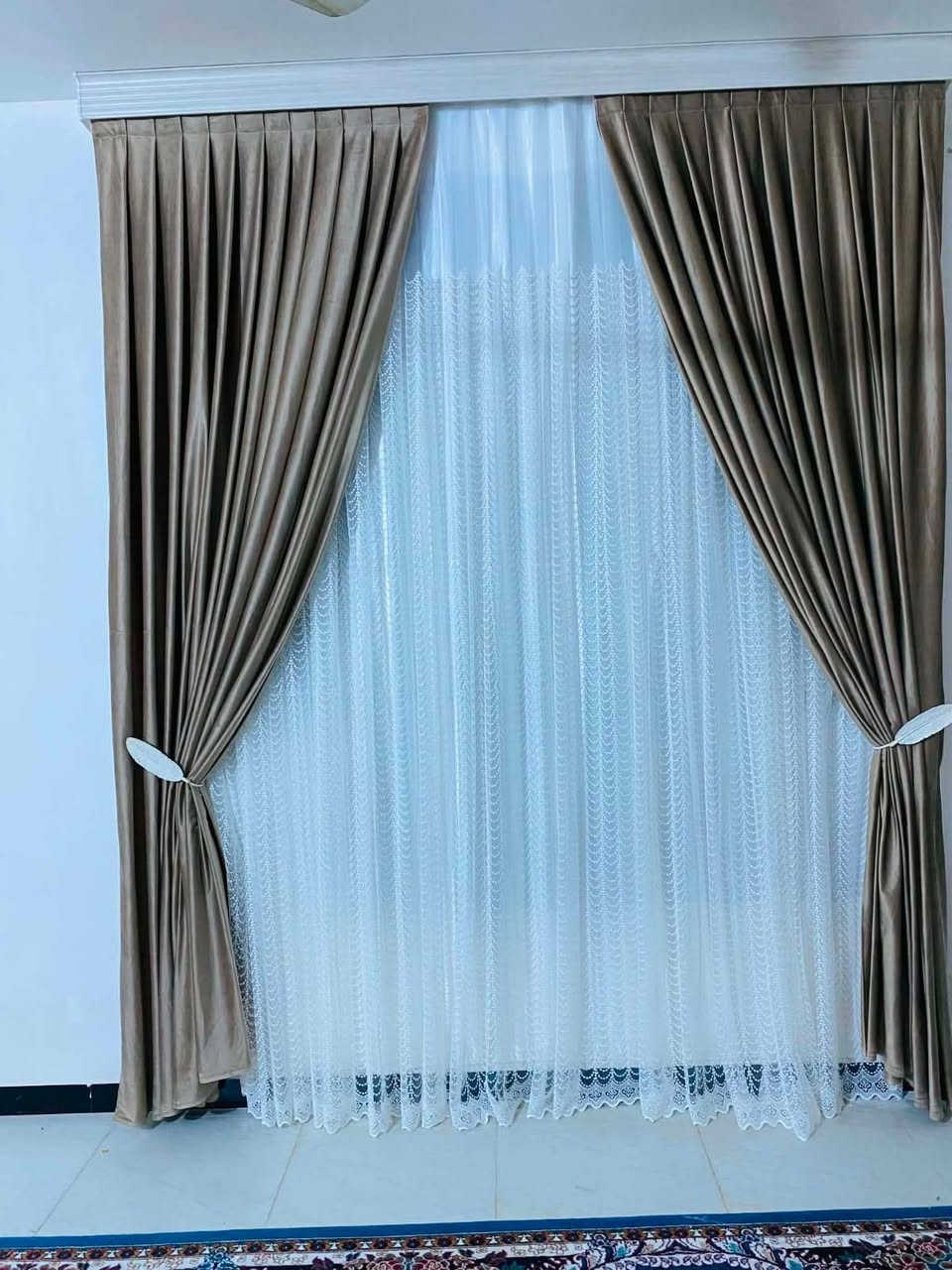 جمال واناقه 
مع ارتفاع البيوت الحديثه لاتهتم لا في التور ولا القديفه 
نشتغل ع جميع الارتفاعات


**إذا كنت صاحب هذا الإعلان وتريد حذفه لأي سبب، رجاءا أرسل رسالة إلى الدعم الفني**