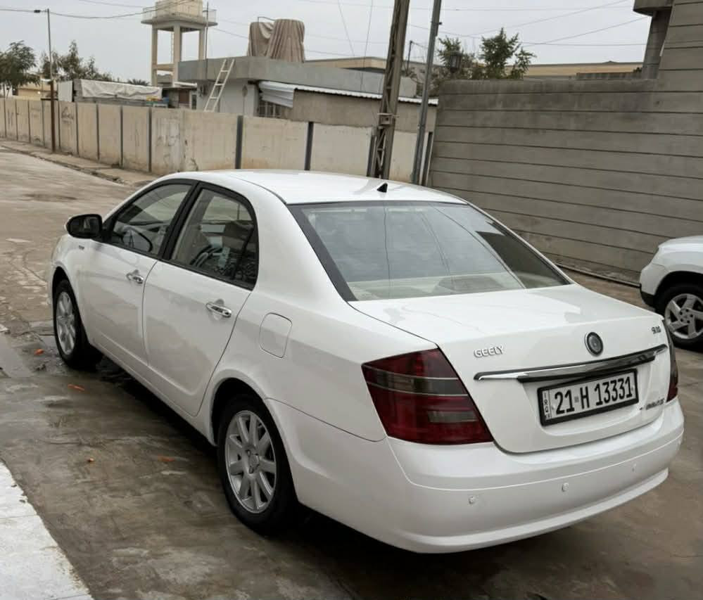 للبيع جيلي موبل موديل 2013 كيرمحرك عليها كورلا 18 يعني فكرك صافي لاعطلات بالكير ولامكينه ياباني بعد رقم سليمانيه دولي ومميز سنويه ورقم وهزه والبراد كلها جديد بي كوبون بنزين  سيارة فول مواصفات فول اوتماتيك برده بلادي  كشنات تغليف اصلي شاشه  كبيره كامره حساس خلفي اشاير بالمرايا جامات كهربائي سنتر لوك  سويج شخاطه مرايا كهربائيه  بعد بي اهوايا مواصفات كيرمحرك تبريد بشرط صدر امامي خلفي بشرط تيرات باتري كلها جديد والسيارة عليها ادامه  يعني مابي مصرف سيارة مال بيت اي نقص مابي سيارة بي اربع قطع صبغ اثر شخوط هلال صبغ وربع باب سائق صبغ وجمرلغ وبنيد الباقي بشرط السعر سعر اوبل 60 وبي مجال العنوان كركوك القادسيه شارع ابووليد ابيع نقد ومااراواس *********** كركوك, العراق
