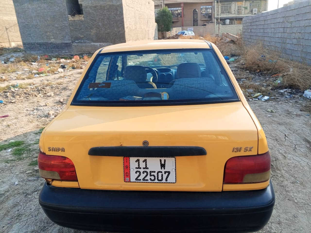 سايبا موديل 2015
رقم بغداد انكليزي 
هزه جديده 
شواصي نضيفه  بس واحد منهن بي فطر قليل ومصلح تبريد شغال 
بيها باب صبغ عكس السايق 
سياره بسمي  
مكانها بغداد 
السعر 36وبيها مجال 
***********
