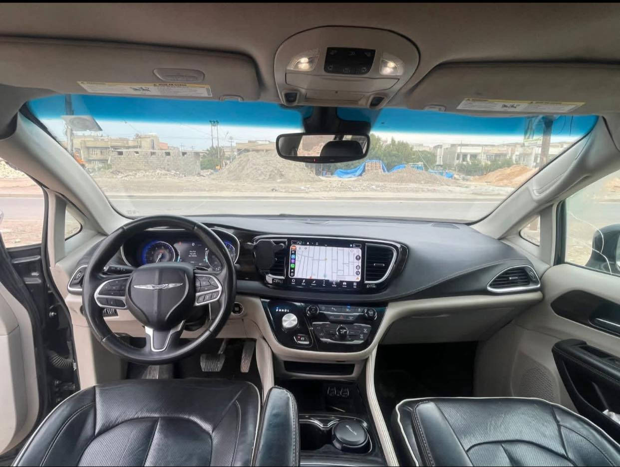 كرايسلر باسفيكا  لون اسمنت 2022
تحويل و كير و مكينة واربك شرط 
1. هندبريك بصمه 
2. ابواب وجنطة بصمه
3. تنبيه الخروج المسار 
4.تشغيل عن بعد 
5.داخل جلد 
6.رادرات
7.مانع انزلاق
8. كشنات كهرباء 
9.بيبان كهرباء (تحكم ريمونت) 
10.صندوك كهرباء 
11. تخم تايرات جديد 
12.اشاير بل المري 
13.رادار جانبي
14.رادار امامي وخلفي 
15. تدفئة الكراسي الاماميه والستيرن والمري الخارجية
وباقي المواصفات معروفه ..
الحادث : فقط 2 قطع، باب خلف سايق مع جاملغ خلفي
سيارة من امام ومن خلف كبس و شرط
العنوان زاخو السعر : 240$ و مجال
للاتصال او واتساب ***********
