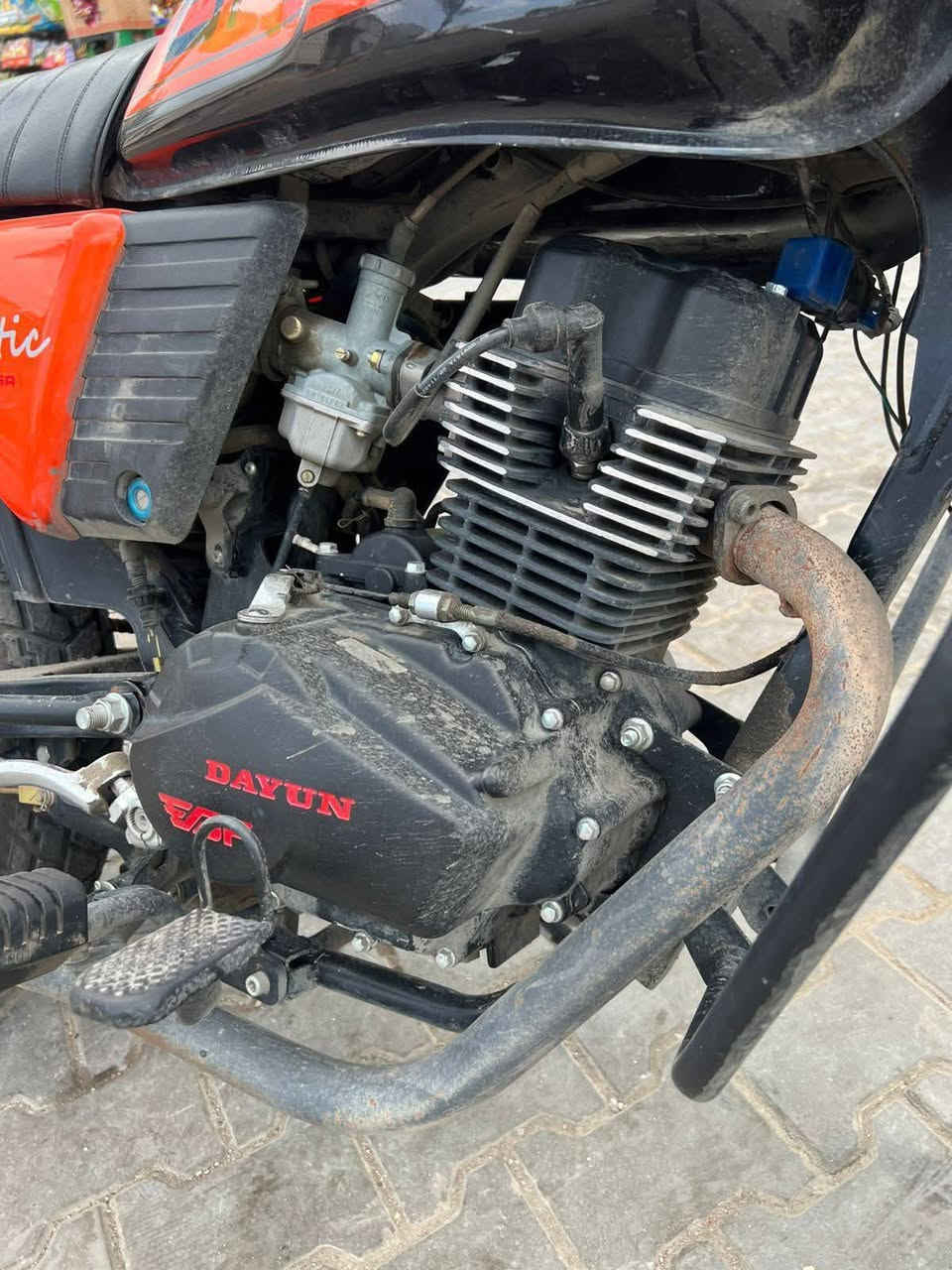 السلام عليكم دايوان للبيع بمليونين و600 حجم المحرك 200cc مرقم تحويل ثاني مكان شارع فلسطين محل ساو العراق التصال على رقم ***********
