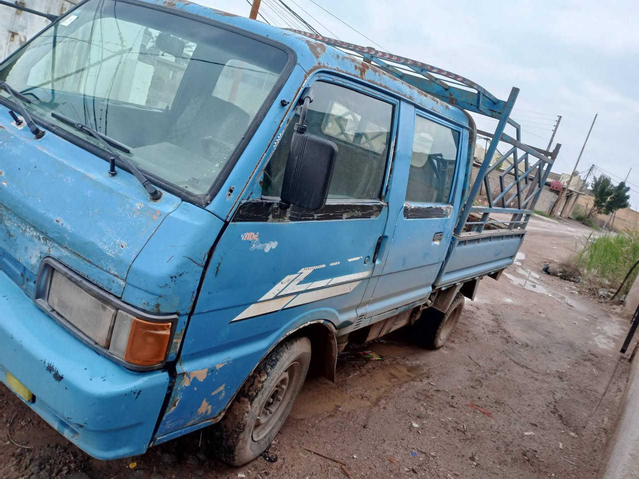 كيا بنكو دبل قمارة مكينة 2700 
سيارة جاهزة رقم دولي بسمي هزة وسنوية جديدة تحويل مباشر مكاني بغداد قرب مجمع بسمايه 
***********
السعر 50 بيهة مجال
