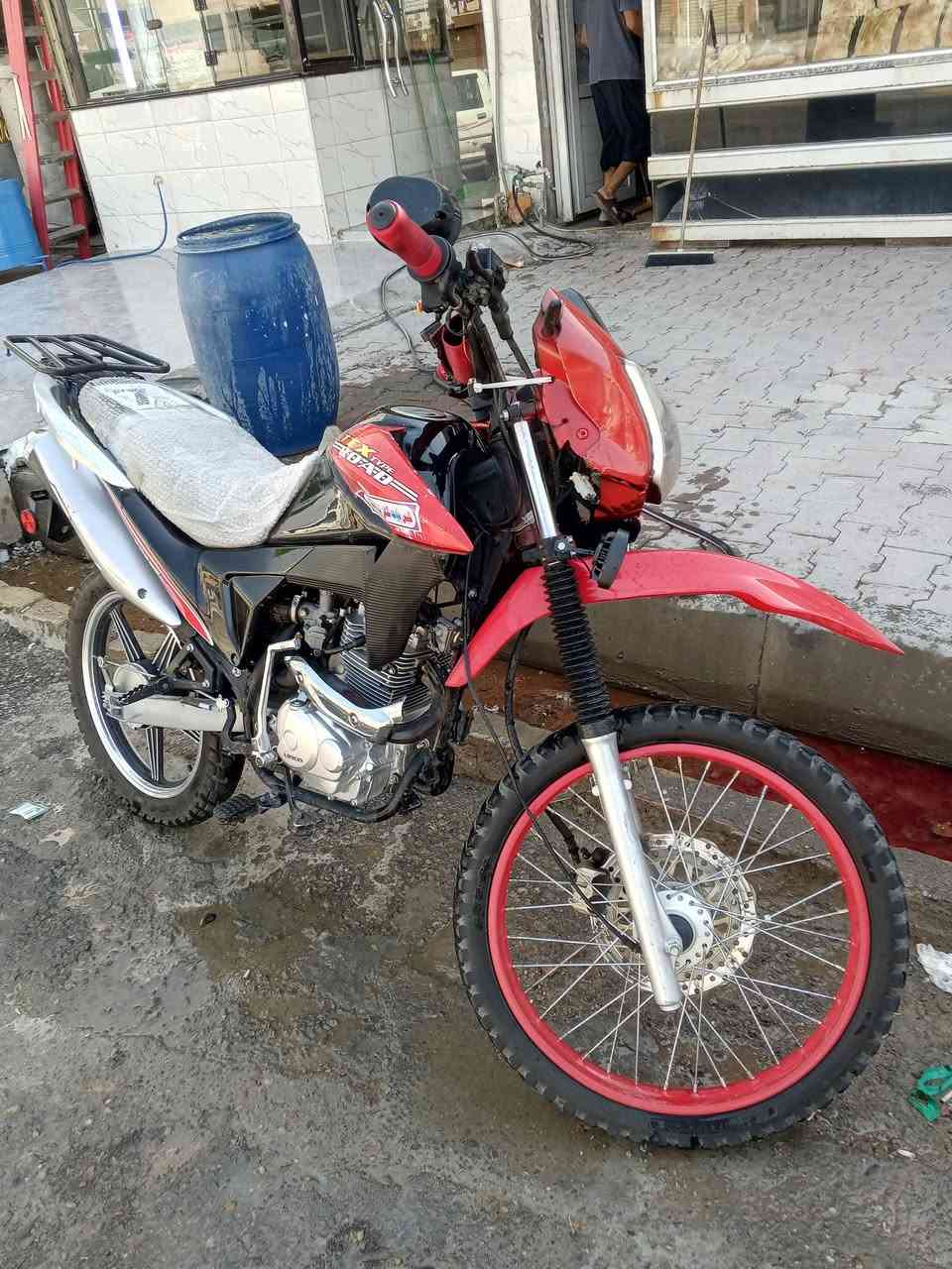 دراجه للبيع جبلي نظيفه السعر 650 بيها مجال/***********
