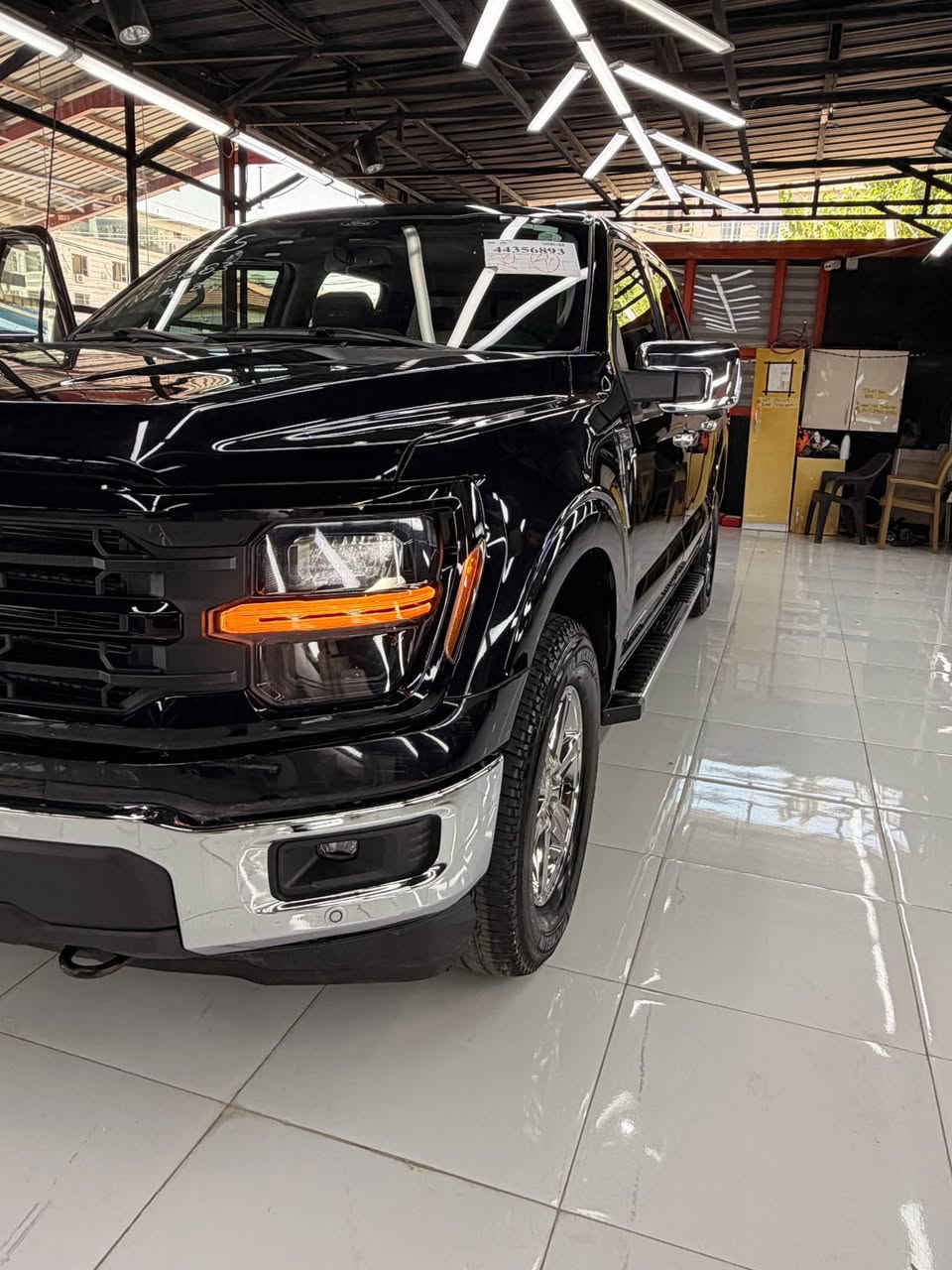 Ford F150
محرك ٦ 
3.5T Hybrid
كامرات محيطيه 
حساسات ورادارات فتل

مواصفات XLT
دبل اكسل

مكانها دهوك

***********
*********** دهوك, العراق
