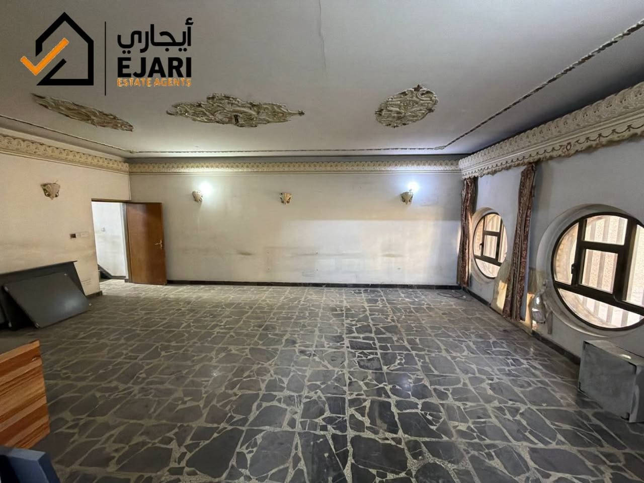 اعلان ايجار
Ejari  إيجاري 
يوجد منزل في منطقه حي الجامعه مقابيل مجمع ايادي بسكولاته مساحه ٤٥٠ متر يصلح مخزن او شركه او روضه 
يحتوي 5 غرف +صاله عدد2 +حمام عدد5 +كراج +حديقه +لوندري عدد٢ +مطبخ حار وبارد 
للاستفسار ***********
اذا مهتم بالسعر اكتب رقم 19    سوف يتم الرد عل الخاص 
نقدم خدمه  اداره العقارات جميع مناطق بغداد في حاله انك مشغول او امسافر وماعندك وكت اتابع البنايه او اي عقار يمنه الحل ايجاري بديل 
يلبي طلبك وانت مكانك بطرق حديثه 

او زيارتنا الى موقع الشركه في حي الجامعه الفرع مقابيل كليه الاداره والاقتصاد فرع مدرسه المباهج👇
 https://maps.app.goo.gl/uwkk4QPYd5EgivjP8?g_st=iw

 للمزيد من العروض يمكنكم الانضمام قناه التلكرام👇
https://t.me/omarEjari

وتساب 👇 فقط رسائل 
https://iwtsp.com/9647710000680

 التيك توك 👇
https://www.tiktok.com/@ejari86?_t=8V089pzmx7t&_r=1

 قناة  YouTube 👇

https://youtube.com/channel/UCPxpJjtiuOb1RoTmh_X9cZQ

#iraq #baghdad #kurdistan #iraqi #تجاري #property #investment #openhouse
#propertyinvestment #luxurylifestyle #apartment #sold #rent #apartments
#عقارات_المنصور #للايجار #ايجار #مجمعات #شقق #إيجاري #الجامعه #القادسيه #الجادريه #اليرموك #الداوودي #تجاري  #الداوودي #كراده #الجادريه #بغداد
