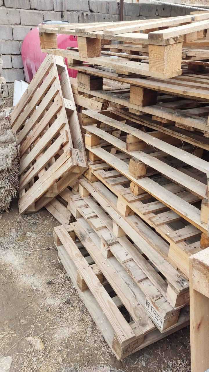 سكيبات خشب للبيع تصال برقم ***********
