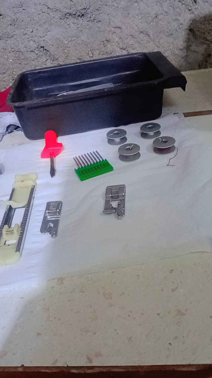 مكينه برذار ياباني للبيع 14نقشه حته اوفر اتخيط سعره 125
***********
