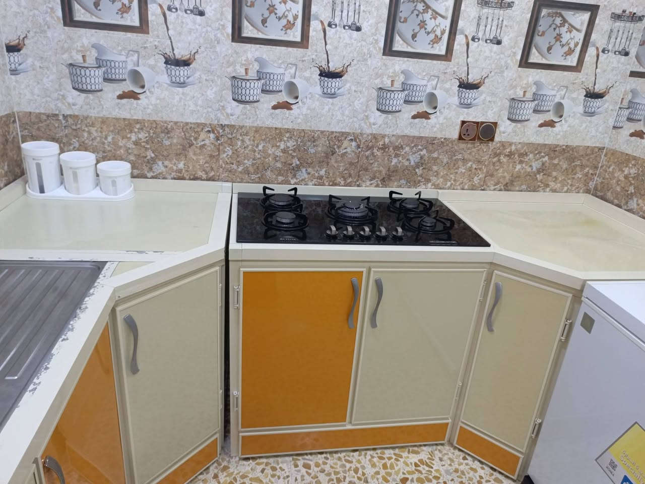 هذا الكاونتر كامل ويا طباخها للبيع بسعر 450 الف


**إذا كنت صاحب هذا الإعلان وتريد حذفه لأي سبب، رجاءا أرسل رسالة إلى الدعم الفني**