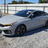 كيا K5   2025 مزادها : 7/1/2026 للاستفسار : 07838756552