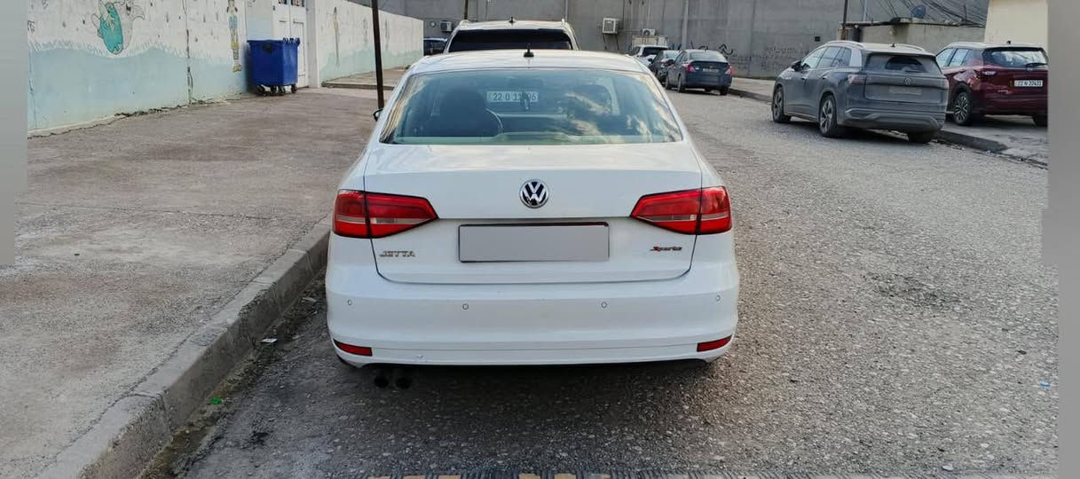 السلام عليكم
🔹 جيتا 2015 خليجي

🔹 محرك 2000 مرغوب

🔹 كير ومحرك وتبريد بشرط

🔹 رقم وسنوية جديد

🔹 رقم أربيل

🔹 مكفولة كفالة عامة

🔹 بيها 3 مكانات بارد

🔹 الكهربائيات كلها على وضع الشركة

📍 مكان السيارة: أربيل

💰 مراوس حسب القناعة


**إذا كنت صاحب هذا الإعلان وتريد حذفه لأي سبب، رجاءا أرسل رسالة إلى الدعم الفني**