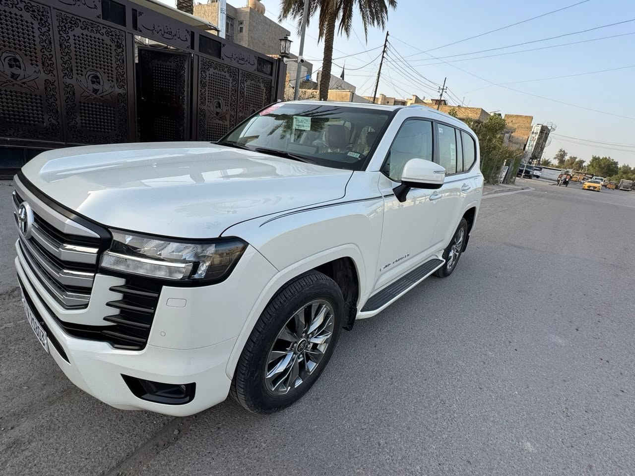 لاندكروز موديل 2024 ساز اصلي
ماشيه 10الف  
مرقم بغداد 
GXR تنفس طبيعي 
سعر 690
***********
