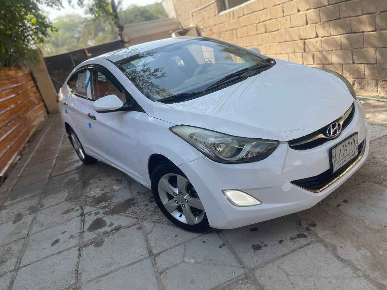 النترا خليجي
سلام عليكم 
النترا 2014 خليجي مكينه 1800 دوش
كير مكينه تبريد كفاله 
سياره كفاله عده نص جاملغ امامي صبغ
وبيها بعض التكشير ومسويهن كارت  والنترا الخليجي معروف يكشر الصبغ
سياره بسمنه السنويه لغاية 29 
منظومه تبريد جديده 
مكينه قبل كم شهر شادها مال كصه جديده
تخم تاير دواخل دوشمه بلكامل 
السياره جديده استخدام شخصي 
السعر 113 وبيها مجال بسيط 
للاستفسار ***********
