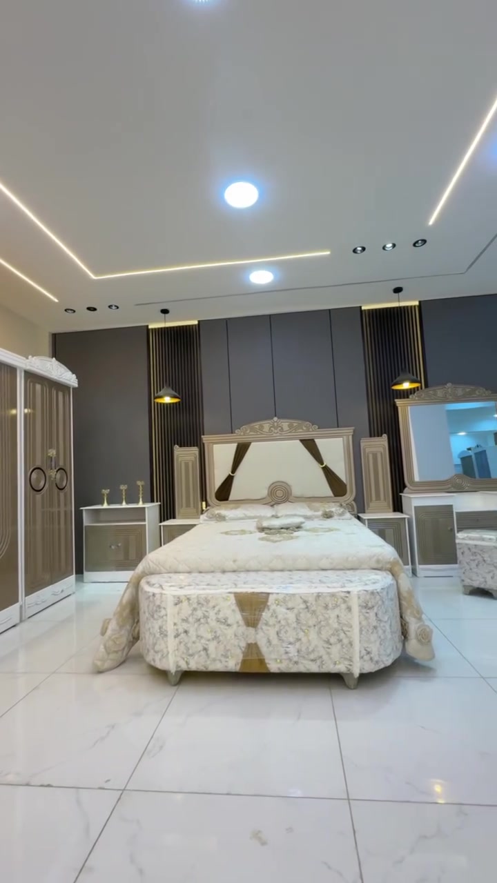 حصرياً الموديل الجديد
السعر مليون دينار فقط 😍

غرفه نجاره قتصاديه 🛌

متكونه من 9 قطع مميزه 

الكنتور ارتفاع 240 طول 320 

مع الزاويه مجموع الطول 4 امتار 

السمك الخارجي للغرفه 5 ملم انديف

والسمك الداخلي 3 ملم معاكس ابيض

سعر الشازلون الخزان 75 الف 

سعر الشازلون المقعد 50 الف 

متوفر توصيل وشد داخل بغداد 😊

متوفر توصيل وشد لكافة محافضات العراق 🇮🇶


**إذا كنت صاحب هذا الإعلان وتريد حذفه لأي سبب، رجاءا أرسل رسالة إلى الدعم الفني**