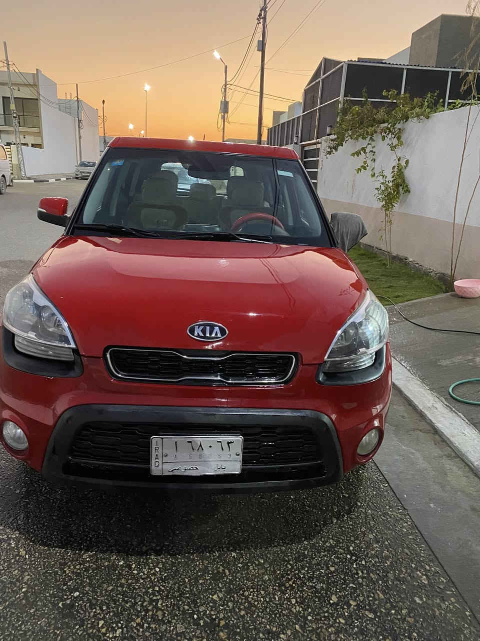 صول 2013 وارد امريكي حادث جاملغ امامي مكينه ٢٠٠٠دوش بيهه ٤ قطع صبغ رقم بابل باسمي السيارة جاهزه غير من الله مابيهه اي نقص مكان السياره كربلاء *********** السعر 95 وبيهه مجال
