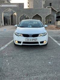 سيراتو مديل 2011كفاله عامه عده اربع اصابع بدوسه  بس ولباقي كفاله من كل...