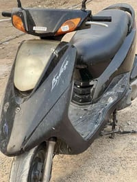 إبريز 140  نضيفه وكامله فقط كابريتر بيه خربطه  السعر 375 وبيه مجال بسي...