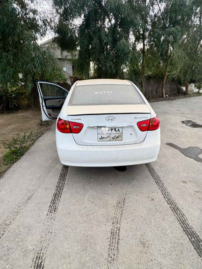 السلام عليكم…اعتذر عن الاقساط والوعده
للبيع هونداي النترا 2010 خليجي لون ابيض رقم أربيل شرط التحويل…
سياره خير من الله حيل حلوه واحلى من الصور…  مواصفات معروفه مواصفاتها مايحتاج اذكرها 
محرك 1600 شرط 
كير شرط بدون كل عيب صدر جديد
تبريد ثلج تدفئه نار سياره جاهزه مجهزه بدون نقص…
بيها 1 قطعه صبغ بدون دواخل والباقي مكفول…
السعر 118 وبيها مجال 
مكاني صلاح الدين تكريت ‭٠٧٧٥ ٣٤٣ ٨٩٩٤
