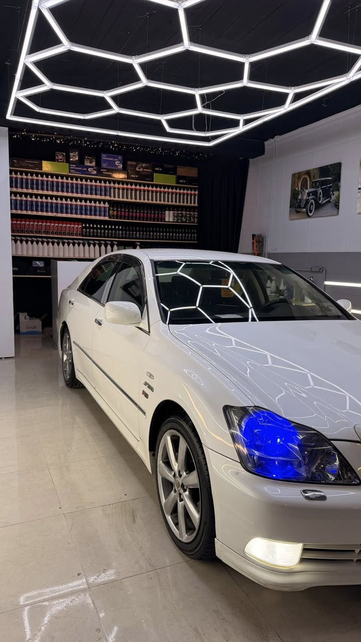 (سڵاوی خوای گەورە لە هەمو لایەک)
«لە سەر ئێزنی ئەدمێنی گوڵ 🌹🌺»
<شاهینە ٢٠٠٥>موس ١٨٠ بچوک بە بچوک ئاڵ تووونی بازار🤍🧿
سەیەرەکە هێچ پی وێست بە وەسف نا کات سەق فوو لەشەی شوشە تەنها شوین موسە کانی بۆیاخە 
ڕۆنی مەکێنە و هایدرو لێکی گیڕی تازە گۆڕاوە ٤ تایەی لۆکی لە ژیرە
سەیارەکە ڕوو بەڕو  زور جوان ترە  داشبوڵی رەقەم یەک جوانە  ناوی لۆک لۆک📦🤍🧿
(ژمارەی تەلەفون)

*********** 

🤍شوین سلیمانی🤍

~نرخ $٦٥~ گەڵا و مەجالی کی برایانە~
