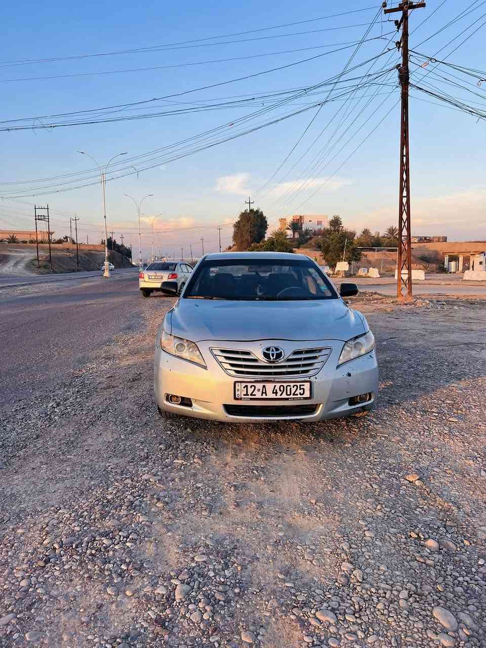 السلام عليكم كامري موديل 2009 للبيع محرك كير شرط طخم تاير جديد صدر جديد رقم نينوى دولي سنويه و هزه جديده ضرر مبدل جاملغ امامي يسار و بابين الايسر صبغ فقط بدون تبديل (دواخل قليل) سعر 92 وبيها مجال 
اتصال ***********
