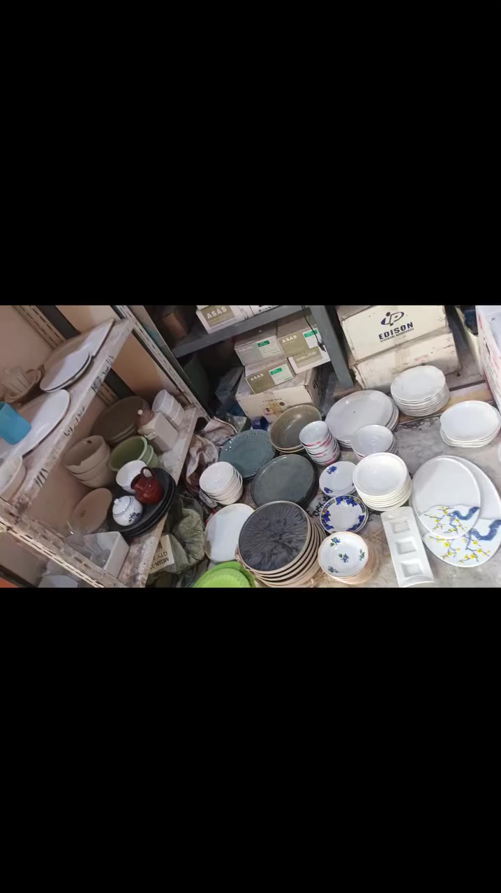 السلام عليكم تعزيلك محل منزليه جوا السوق مكان كوت اتصال على الرقم *********** على ***********
