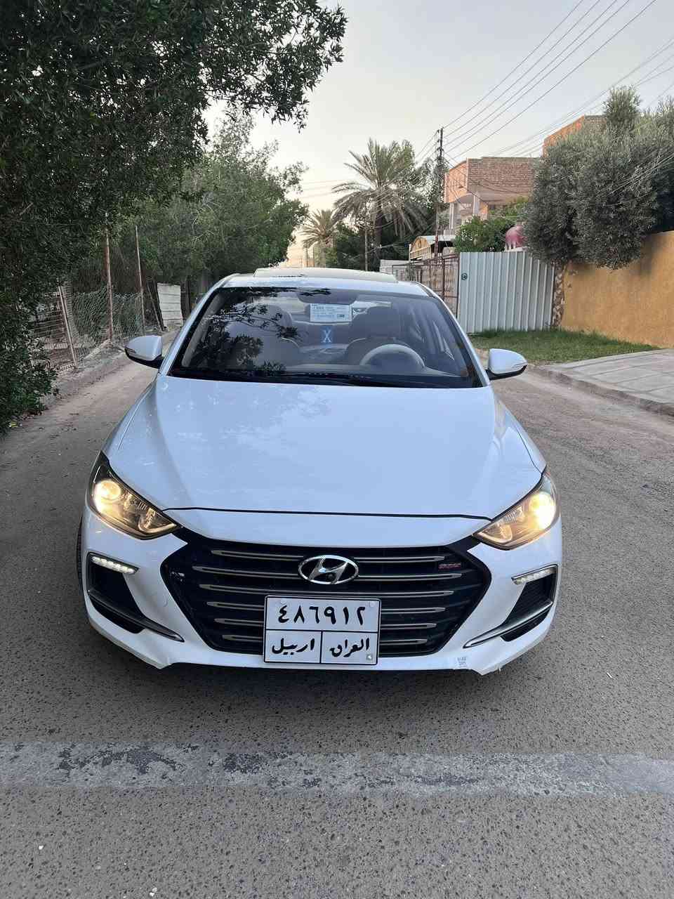 السلام عليكم للبيع  
النترا 2019 خليجي سوبر محرك 2000 دوش 
 مكفولة بدون حادث بدون ضرر 
بدون صبغ فقط( الدوسة ) الي بصفحة العبري جزء منها رش بسبب شخوط 
السيارة فول مواصفات 
داخل بيجي 
قطعتين تبريد
فتحة 
ماشية ٨٨ الف 
مكانها بغداد البنوك قرب الاسواق المركزية 
سعرها ١٤٣ 
للاستفسار 
***********
