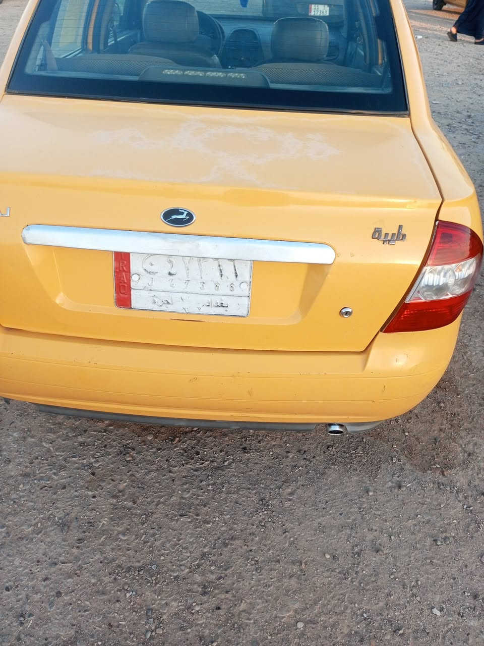 السلام عليكم طيبة 2015حلوة بيهه قطعة صبغ الباب الخلف السائق مكينة كير صدر خلفي امامي جدد تخم تاير جديد كهربائيات كلهه شغالة  دوشمة  السعر 34وبيهه مجال بسيط المكان الامين واني خادم اتصل على الرقم ***********اكو وات ساب
