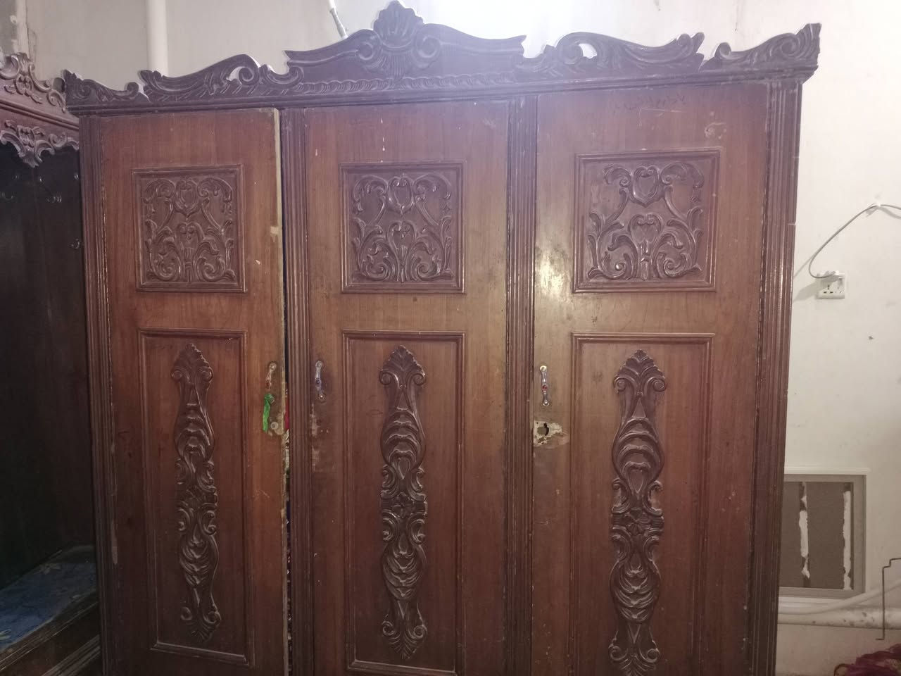 كنتور3 ابواب صاج تسكام اولي+ زاويه السعر 75 بيهن مجال
بايسكل شحن موديل 2025 السعر 250 بيه مجال
صوبه زيتيه السعر 30 بيها مجال 
ثلاجه 8 قدم تشتغل بس بس مجمد بيع هل موجود 50 الف
الاستفسار اتصال ***********
