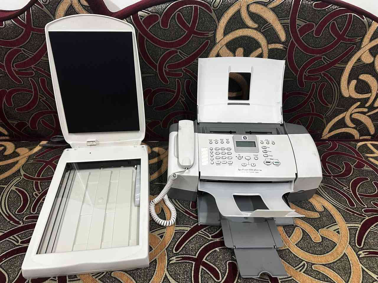 طابعه وسكنر جديد  اصدار قديم  للبيع سعر ٧٥ الف


**إذا كنت صاحب هذا الإعلان وتريد حذفه لأي سبب، رجاءا أرسل رسالة إلى الدعم الفني**