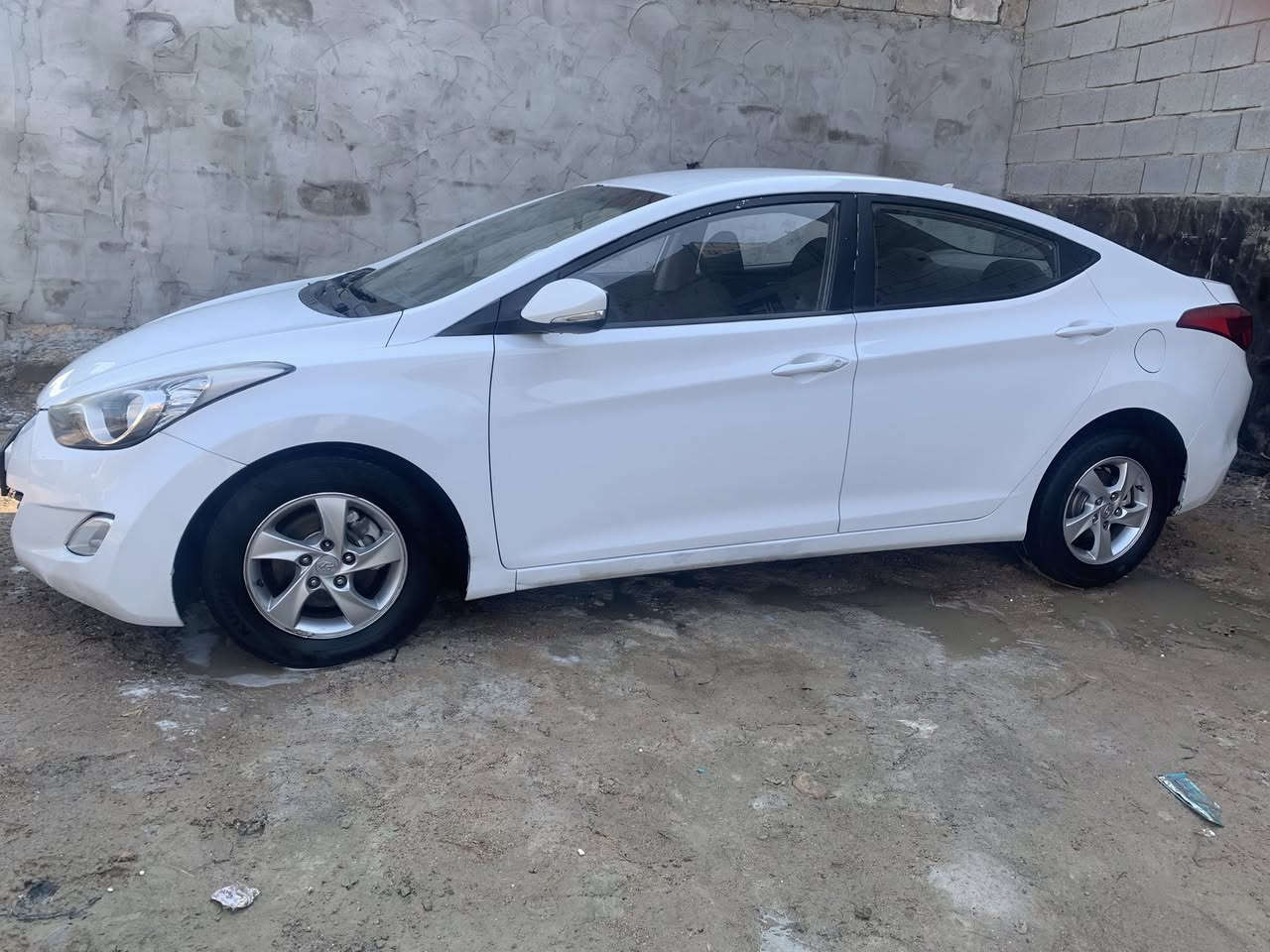 افانتي مديل ١٢ كصه جديده بصره ***********
