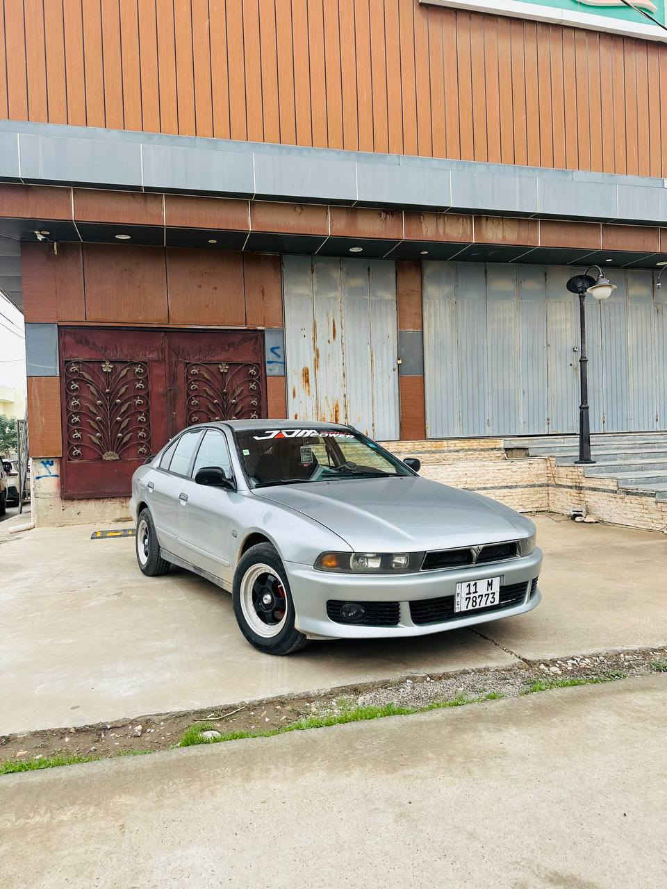 سلام عليكم
مسيبوشي كلنت مديل 2000 
مصبوغه عام جماليه كير محرك بشرط
سنويه ورقم جديد مشروع وطني
مابي نقوصات 
السعر ٥٢ وبيه مجال 
مكان السياره ديالى خانقين 
استفسار / ***********
