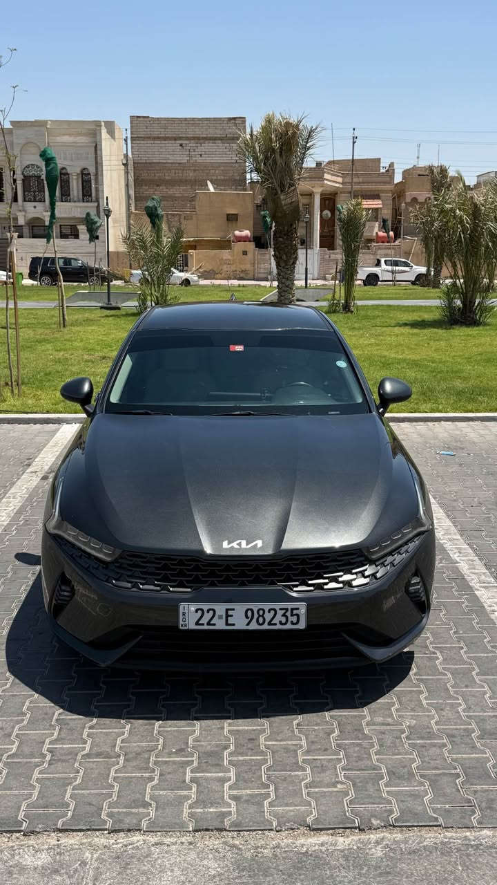KIA K5 2022 خليجي

الممشى: 73 ألف كم
مواصفات ستاندر(سويچ مو بصمة)
* محرك 2000 (2.0) دوش
*كير AT
* شاشة CarPlay
* كاميرا خلفية
* مثبت سرعة
* أربع وضعيات قيادة: Normal - Sport - Eco - Smart
* السيارة عليها سستم حماية
* السيارة نظيفة وجاهزة من كلشي شرط الفحص
بيها بارد بالمكان المحددة بالصورة
رقم اربيل وكالة بأسمي
عنوان السيارة:البصرة_المعقل
*********** البصرة, العراق
