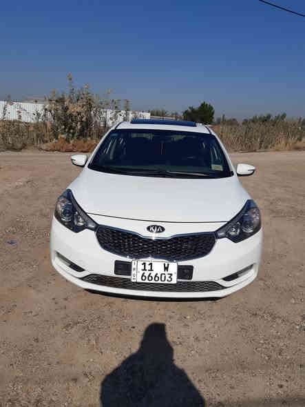 السلام عليكم للبيع
كيا سيراتو ابيض 2014 خليجي 
المواصفات اسلايت 
1- محرك حجم ٢٠٠٠دوش المرغوب   ماشية ١٢٨ الف
گير اوتماتيك وعادي 6 نمر مكفول
تبريد قطعتين امامي وخلفي  
ثلاثة انظمة قيادة نورمال وسبورت + نظام كروز مثبت سرعة وحاكية وبلوتوث  شفتات يعني المقود فول تحكمات شرط كلهن شغالات
يدات نيكل ستيل من الداخل والخارج
لد نهاري امامي 
سيارة بأسمي 
السونار مرفق مع الصور 
السعر( ١٢٣$ ) 
مكاني بغداد الرضوانية
اتصال فقط مامتواجد على الفيس 
***********
٠٧٩٠٤٦٨٢٨

