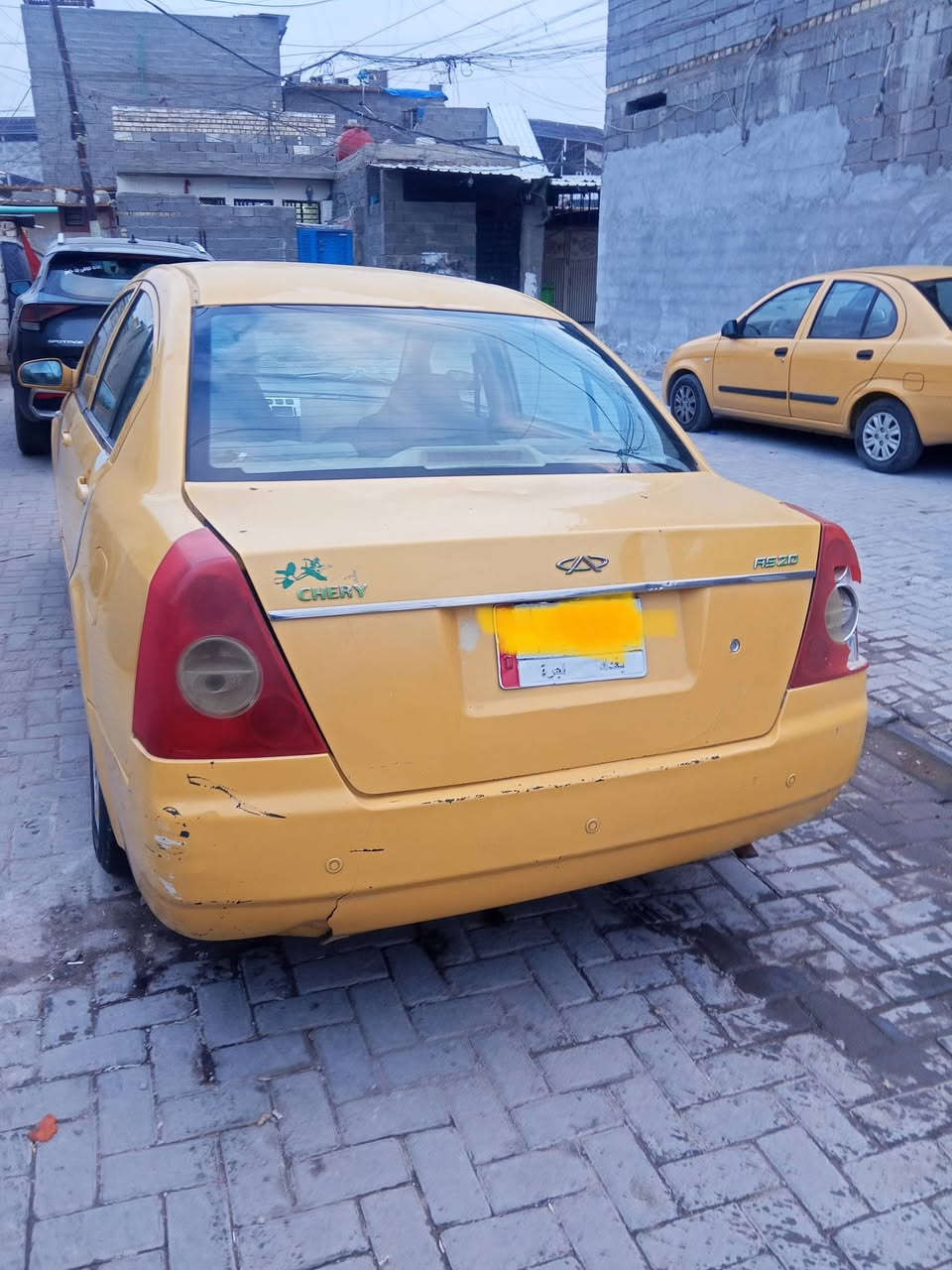 سلام عليكم شيري اي فايف موديل الفين وعشره مصفره هيه وغرامات رقم بغداد السعر 33 وبيهه مجال رقمي ***********
