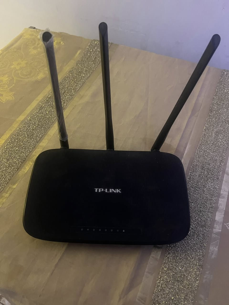 راوتر تبلنك نضيف وشغال 15 الف مكان بغداد الي يريدة يعلق اني اطبله


**إذا كنت صاحب هذا الإعلان وتريد حذفه لأي سبب، رجاءا أرسل رسالة إلى الدعم الفني**