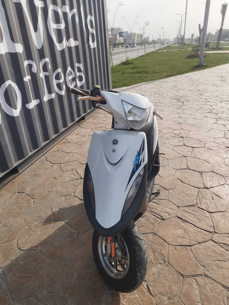 السلام عليكم دراجه ماكس عدله دراجه تخبل عقل رياضي ويلات نجمه بس بيه صوت بل صفحه مال كلجات وصوت فيلسه فقط دراجه خير من الله كهربائيات شغاله نكره سلف السعر500 وبيه مجال عنواني بصره قبله حي الجامعة تواصل عبر الرقم***********
