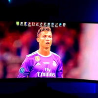 شاومي • ٣٤ بوصة • منحني ١٤٤هرتز ٢ك