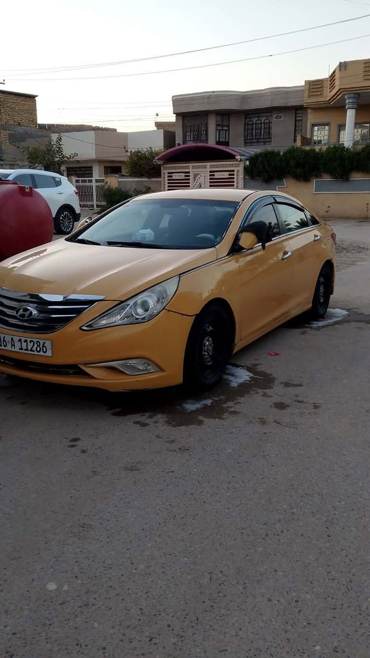 السلام عليكم سوناته موديل 12 مصفره هئيه وغرامه بسمي بيه ضربه الجاملغ وباب ولباقي ليبل واحد تبريد شغال حداديه خير من الله
مكاني بابل ***********
