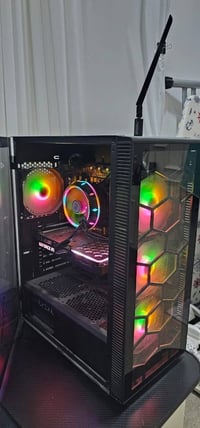 i5 12400f • RTX 3060Ti • رام 16GB
